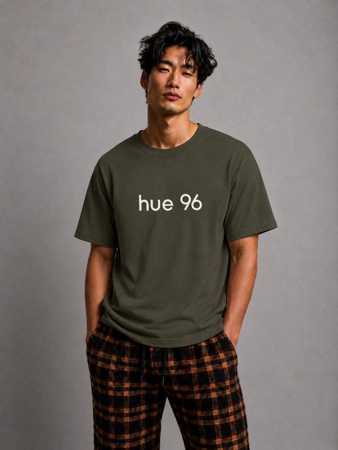 Minimal "hue96" Every-Day Tee