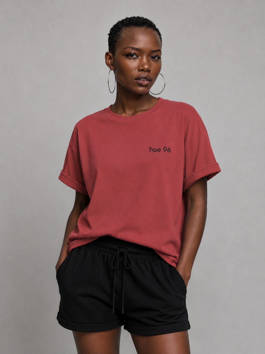 Minimal hue 96 Garment-Dyed Tee